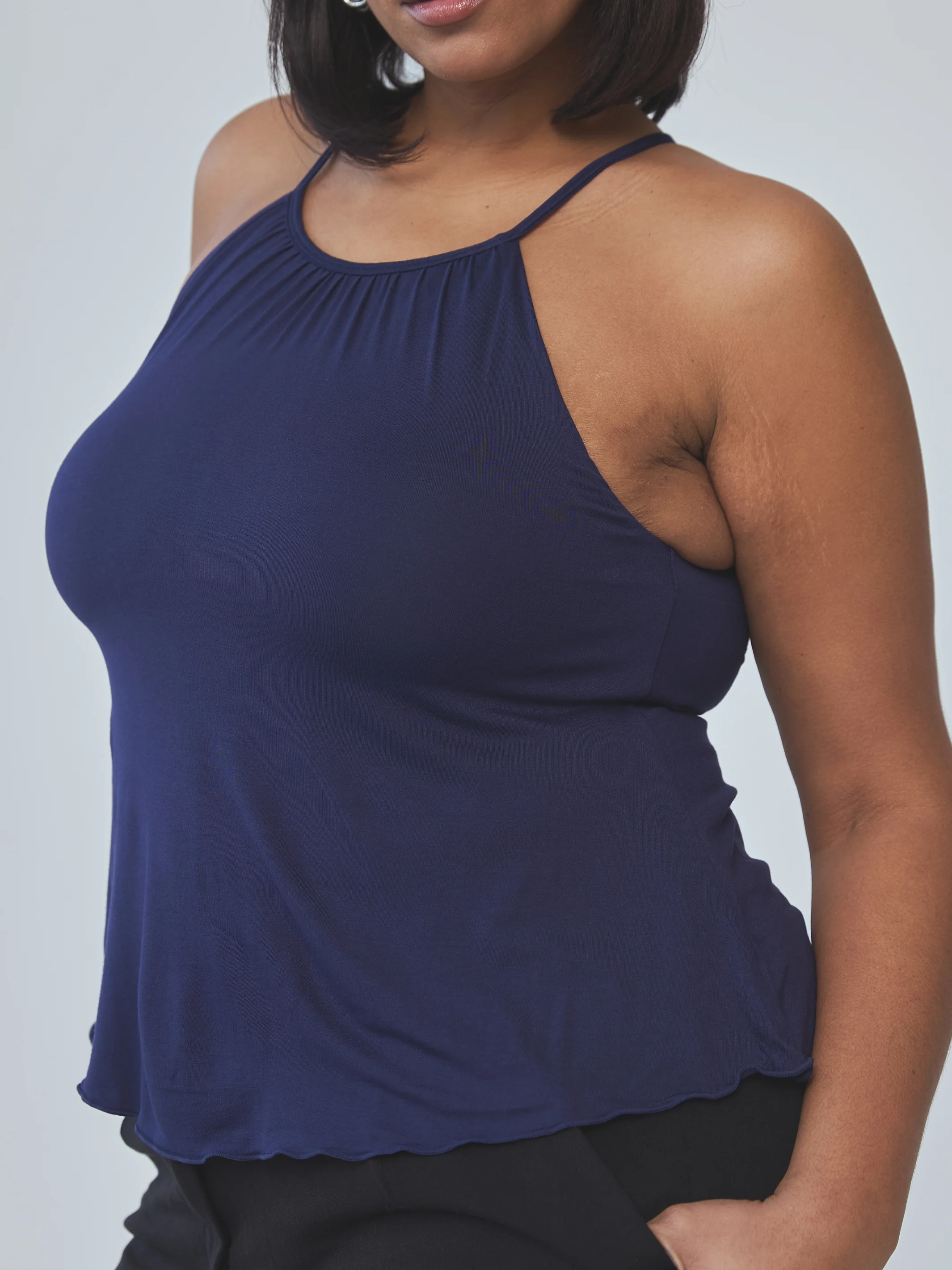 Flowy High Neck - Image 13
